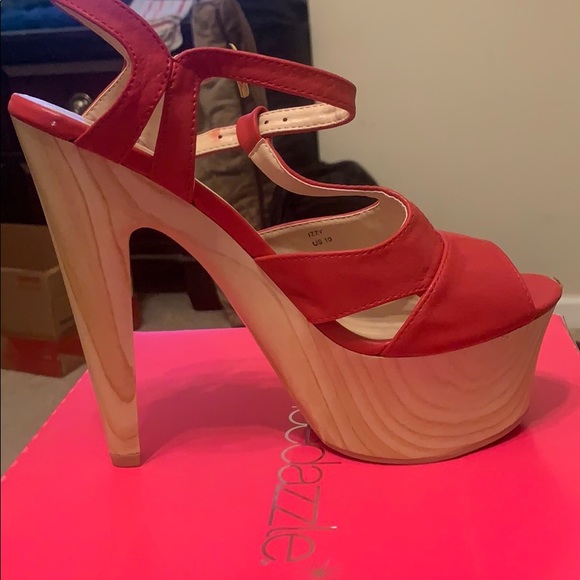 JustFab Shoes - red wood grain heels JustFab Shoes - red wood grain heels